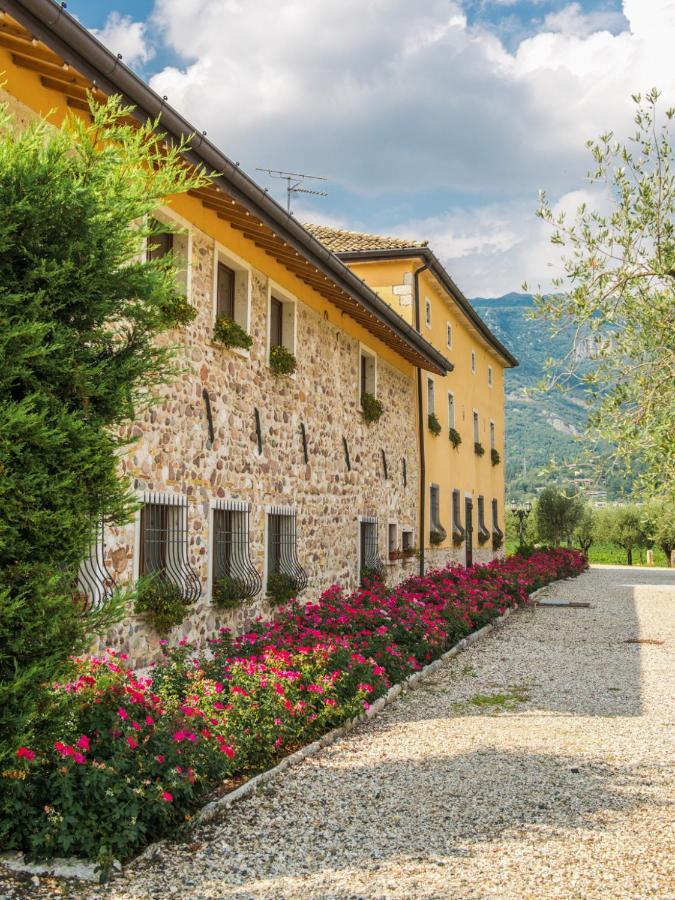 Tenuta La Presa Caprino Veronese Bagian luar foto