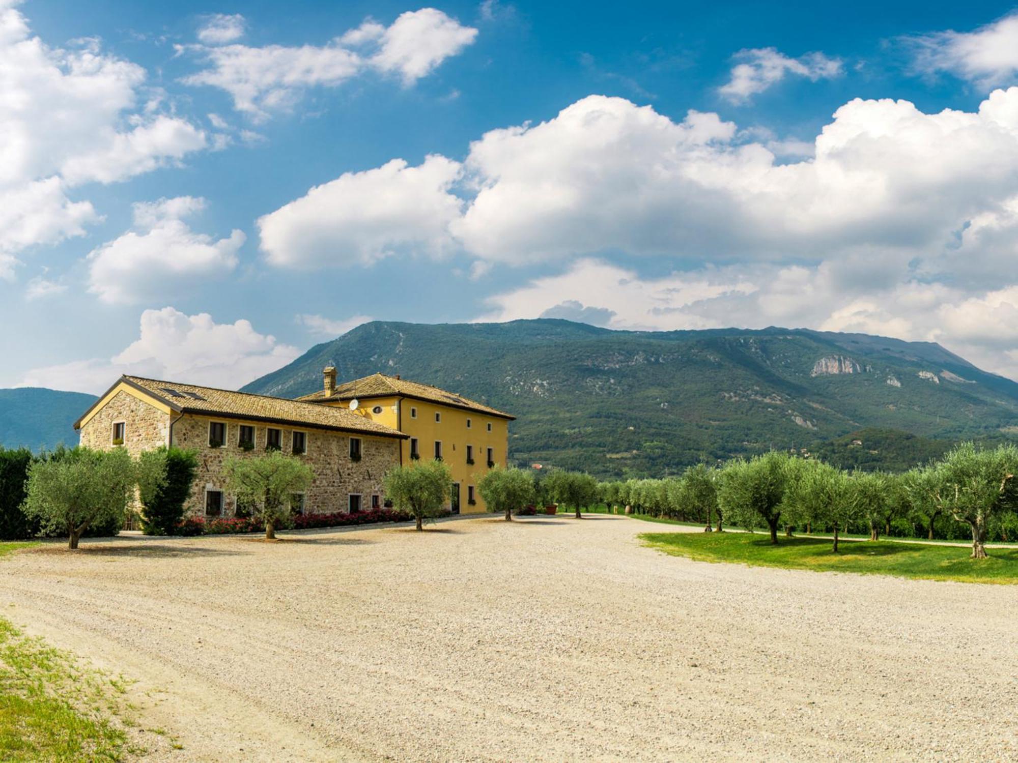 Tenuta La Presa Caprino Veronese Bagian luar foto