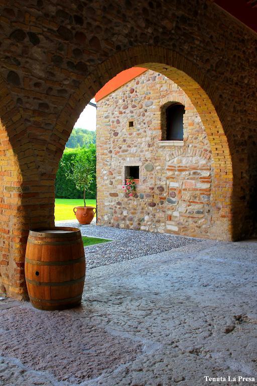 Tenuta La Presa Caprino Veronese Bagian luar foto